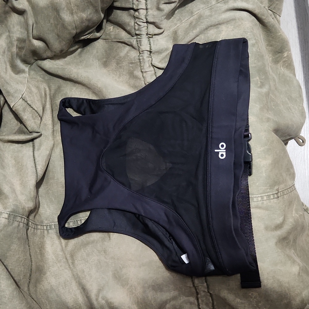 ALO Yoga Black Sports Bra - Picture 3 of 5